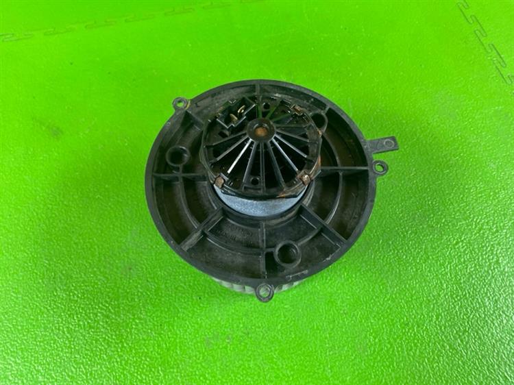 Мотор печки Тойота Териос Кид в Чебоксарах 113143