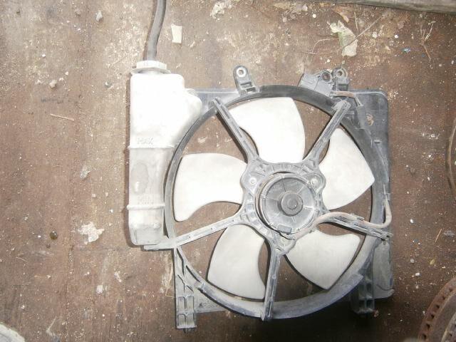 Диффузор радиатора Хонда Фит в Чебоксарах 24028