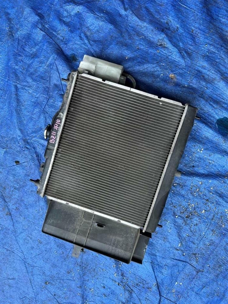 Радиатор основной Ниссан Куб в Чебоксарах 240802