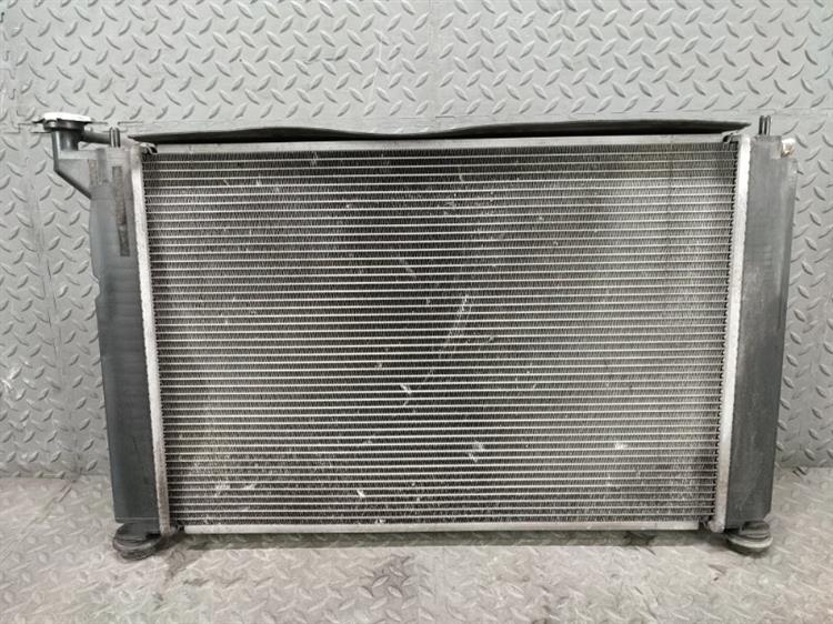Радиатор основной Тойота Виш в Чебоксарах 431311